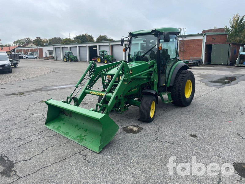 John Deere 4066R - Farm tractor: picture 1 John Deere 4066R - Farm tractor: picture 1