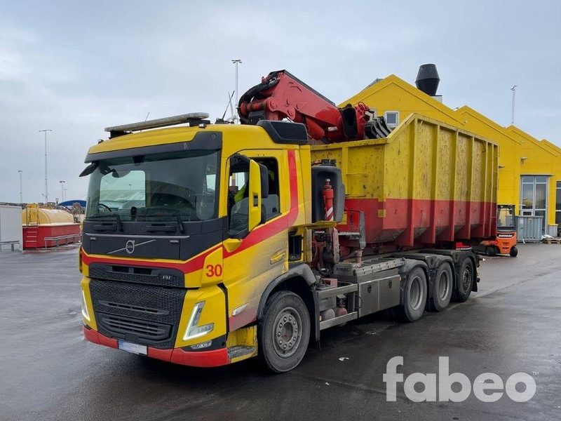 Volvo FM84 - Hook lift truck, Crane truck: picture 1 Volvo FM84 - Hook lift truck, Crane truck: picture 1