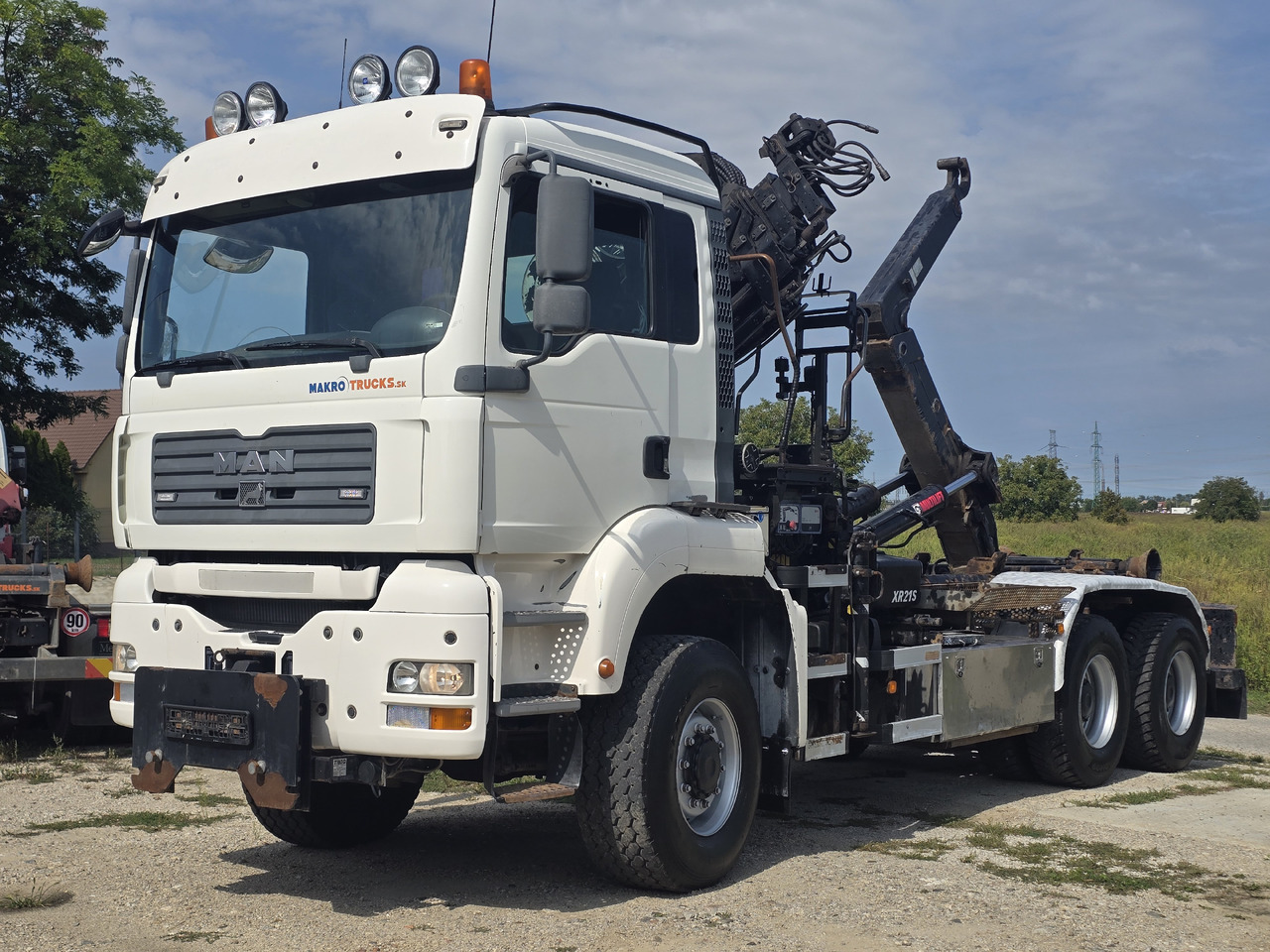 MAN TGA 26.440 6X6 / HOOK SYSTEM / HIAB 166D REMOTE - Hook lift truck, Crane truck: picture 2 MAN TGA 26.440 6X6 / HOOK SYSTEM / HIAB 166D REMOTE - Hook lift truck, Crane truck: picture 2