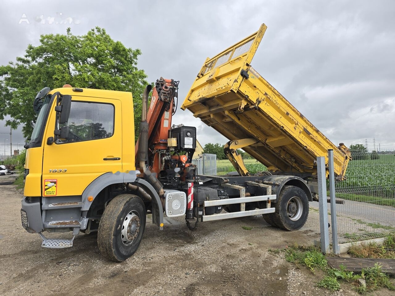 Mercedes-Benz Axor 1833 SPECIAL PRICE ONLY THIS YEAR - Tipper, Crane truck: picture 4 Mercedes-Benz Axor 1833 SPECIAL PRICE ONLY THIS YEAR - Tipper, Crane truck: picture 4
