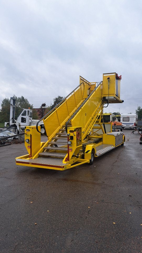 Grällsta Smide GSE Stair 370E4x4 1 unit - Passenger stairs: picture 1 Grällsta Smide GSE Stair 370E4x4 1 unit - Passenger stairs: picture 1