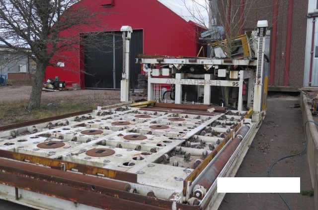 Sovam PEB7LM - Aircraft cargo loader: picture 4 Sovam PEB7LM - Aircraft cargo loader: picture 4