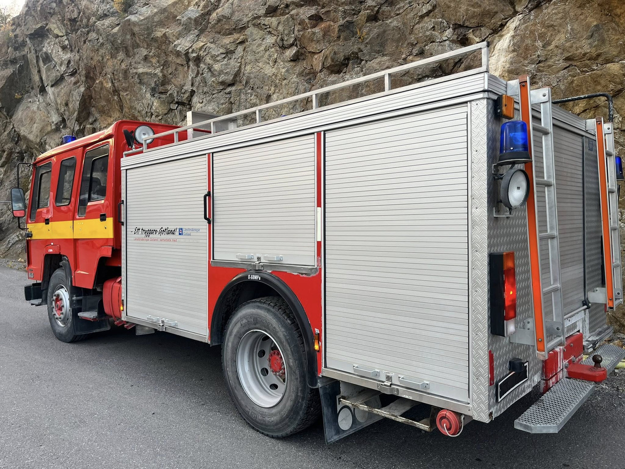 VOLVO FL10 4x2 - fire engine / fire truck / brandbil - Fire engine: picture 3 VOLVO FL10 4x2 - fire engine / fire truck / brandbil - Fire engine: picture 3