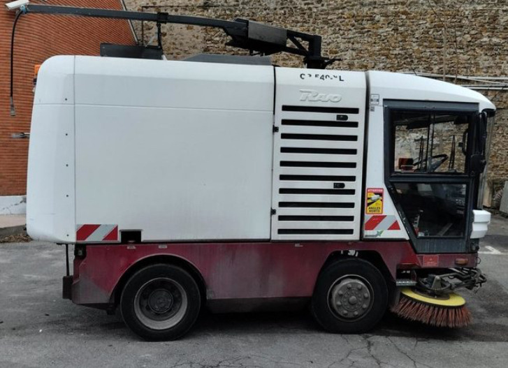 Ravo 540XL/545XL Kehrmaschine wie Citycat Cityfant Dulevo - Municipal/ Special vehicle: picture 3 Ravo 540XL/545XL Kehrmaschine wie Citycat Cityfant Dulevo - Municipal/ Special vehicle: picture 3