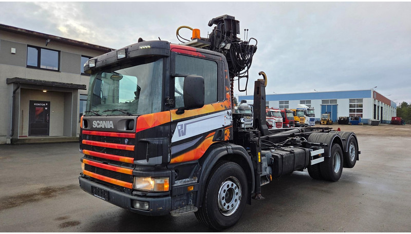 Scania P114 6X2*4 340 Jonsered 100Z - Hook lift truck, Crane truck: picture 1 Scania P114 6X2*4 340 Jonsered 100Z - Hook lift truck, Crane truck: picture 1