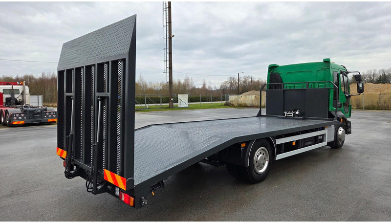 Volvo FL250 4X2 - Car transporter truck: picture 3 Volvo FL250 4X2 - Car transporter truck: picture 3