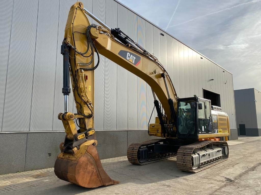 CAT 336F L XE (New Undercarriage) - Crawler excavator: picture 2 CAT 336F L XE (New Undercarriage) - Crawler excavator: picture 2