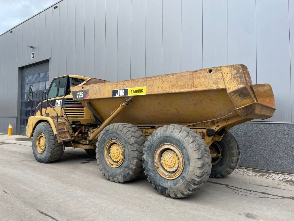 CAT 725 (CE certified - good working condition) - Articulated dump truck: picture 3 CAT 725 (CE certified - good working condition) - Articulated dump truck: picture 3