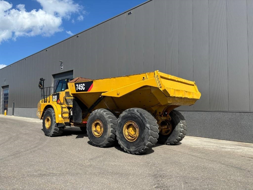 CAT 745 C (CE /Low Hours) - Articulated dump truck: picture 3 CAT 745 C (CE /Low Hours) - Articulated dump truck: picture 3