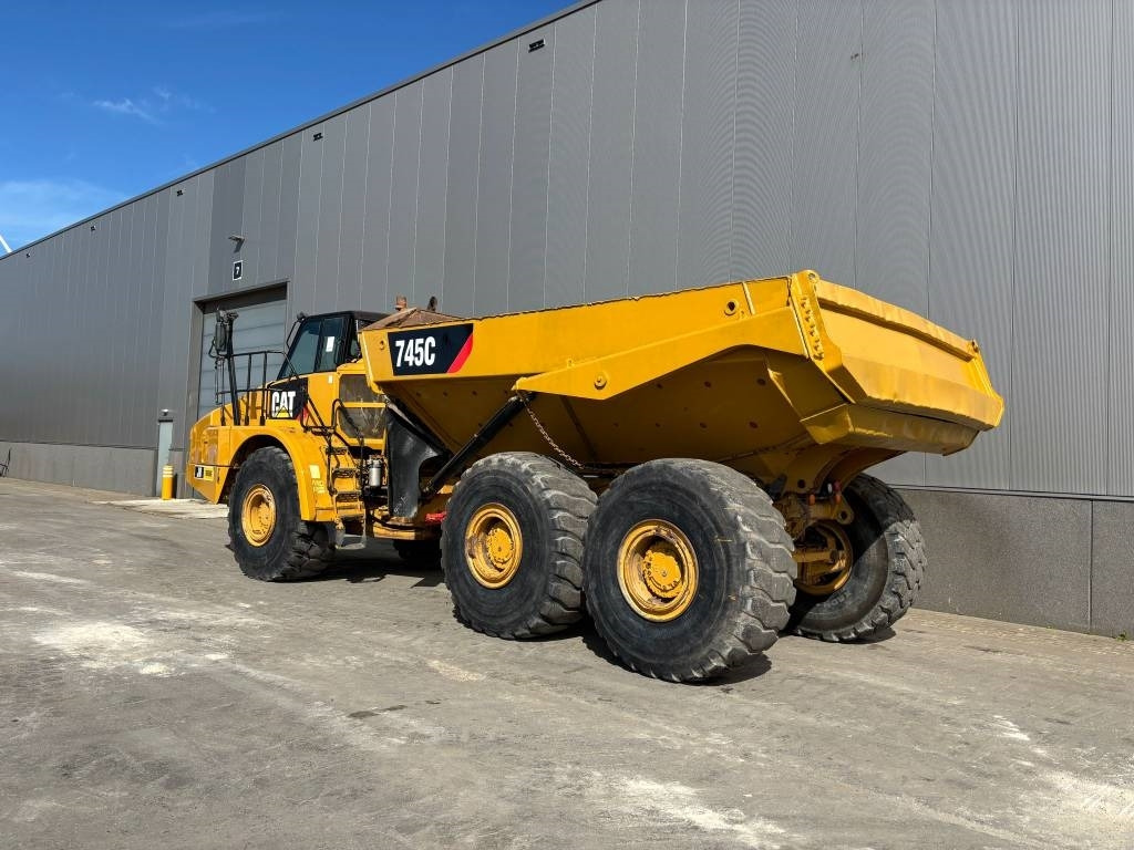 CAT 745 C - Articulated dump truck: picture 3 CAT 745 C - Articulated dump truck: picture 3