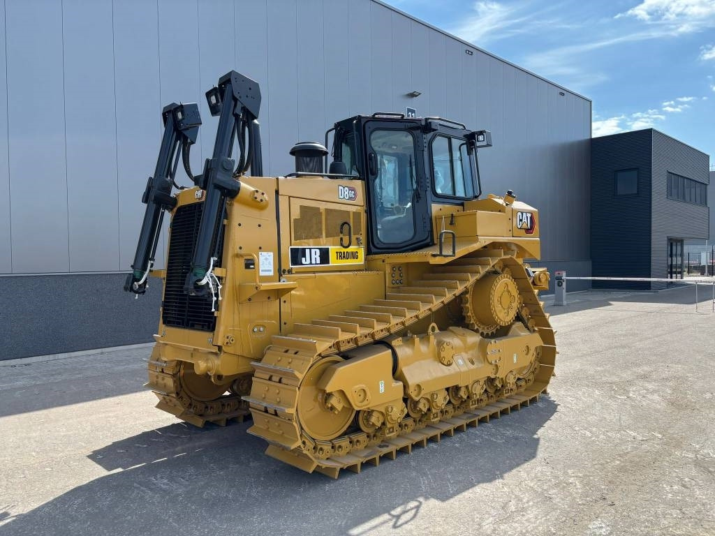 CAT D 8 - D 8 GC - D 8 T - D 8 R - Bulldozer: picture 1 CAT D 8 - D 8 GC - D 8 T - D 8 R - Bulldozer: picture 1