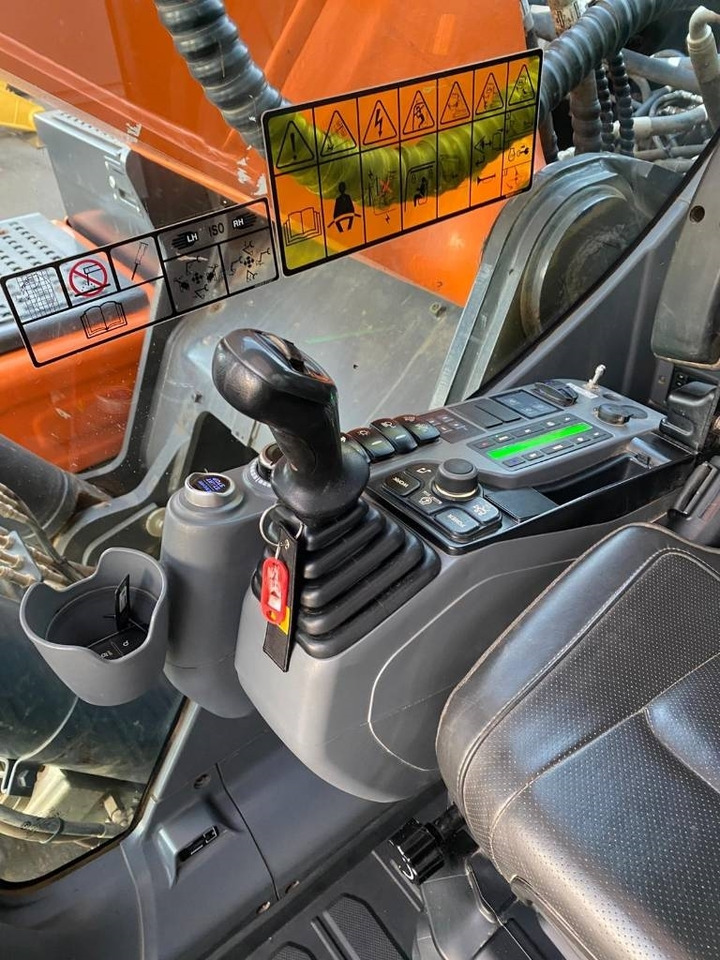 Crawler excavator Doosan DX 300 LC-7: picture 14 Crawler excavator Doosan DX 300 LC-7: picture 14