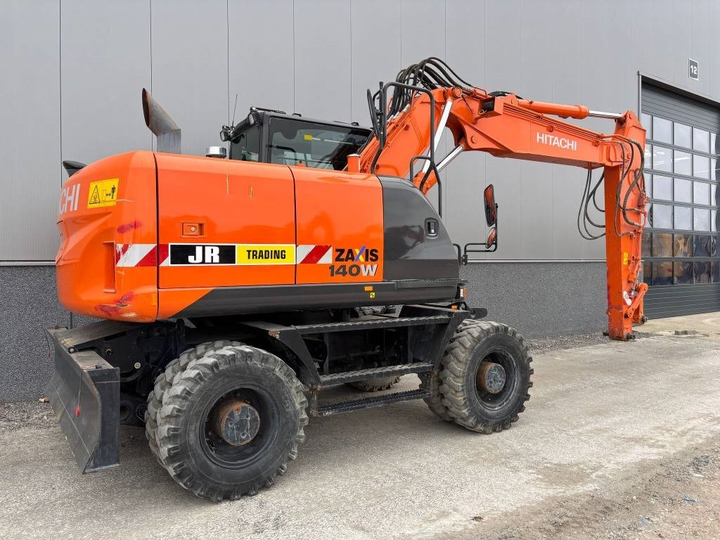 Hitachi ZX 140 W-5B - Wheel excavator: picture 5 Hitachi ZX 140 W-5B - Wheel excavator: picture 5
