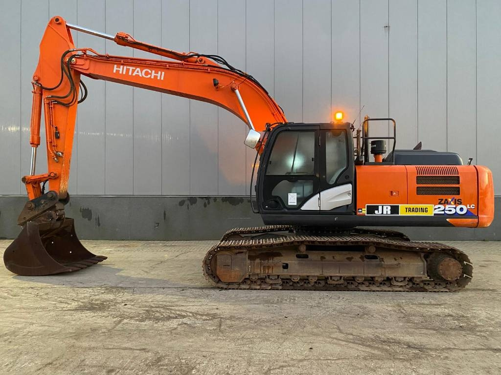 Hitachi ZX 250 LC-6 (GPS Prepared) - Crawler excavator: picture 1 Hitachi ZX 250 LC-6 (GPS Prepared) - Crawler excavator: picture 1