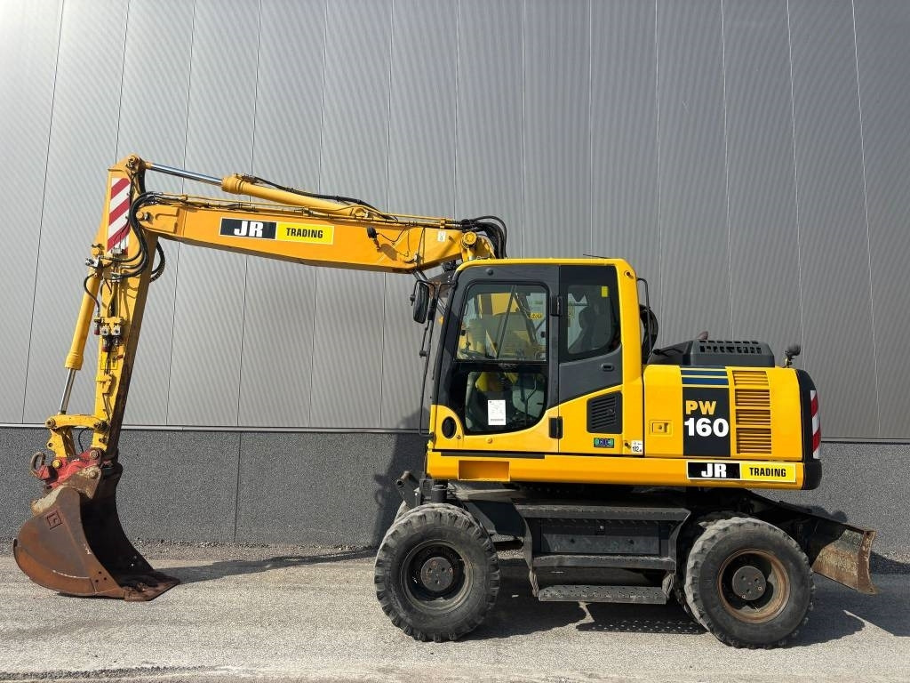 Komatsu PW 160 - Wheel excavator: picture 1 Komatsu PW 160 - Wheel excavator: picture 1