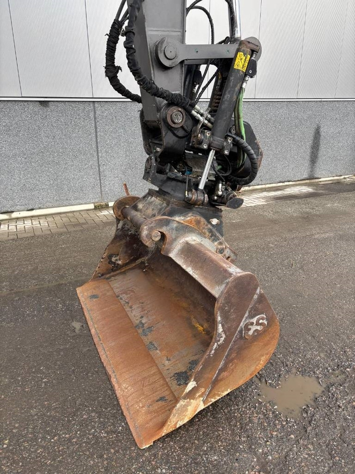 Wheel excavator Volvo EWR 150 E: picture 16