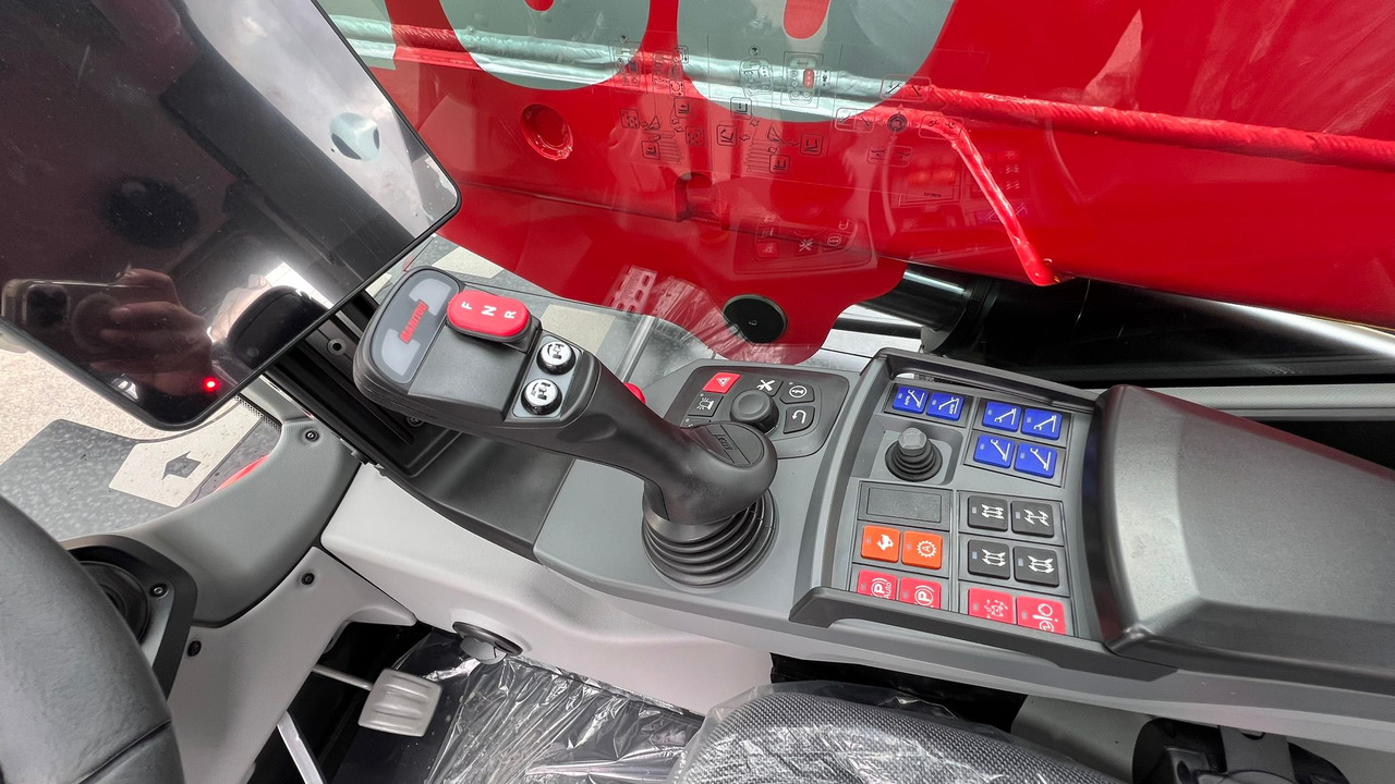 MANITOU MRT 2260 - Telescopic handler: picture 5 MANITOU MRT 2260 - Telescopic handler: picture 5