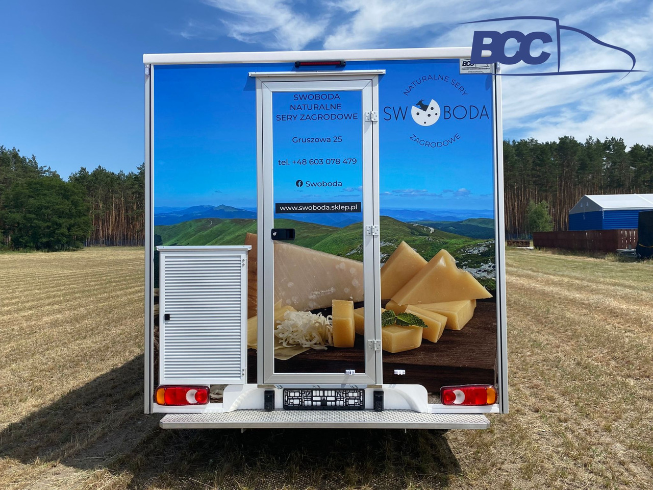 BCC POLSKA - FOOD TRUCK - SAMOCHÓD DO SPRZEDAŻY SERÓW, FOOD TRUCK Z NABIAŁEM, AUTO SKLEP - PEUGEOT BOXER - Food truck: picture 3 BCC POLSKA - FOOD TRUCK - SAMOCHÓD DO SPRZEDAŻY SERÓW, FOOD TRUCK Z NABIAŁEM, AUTO SKLEP - PEUGEOT BOXER - Food truck: picture 3