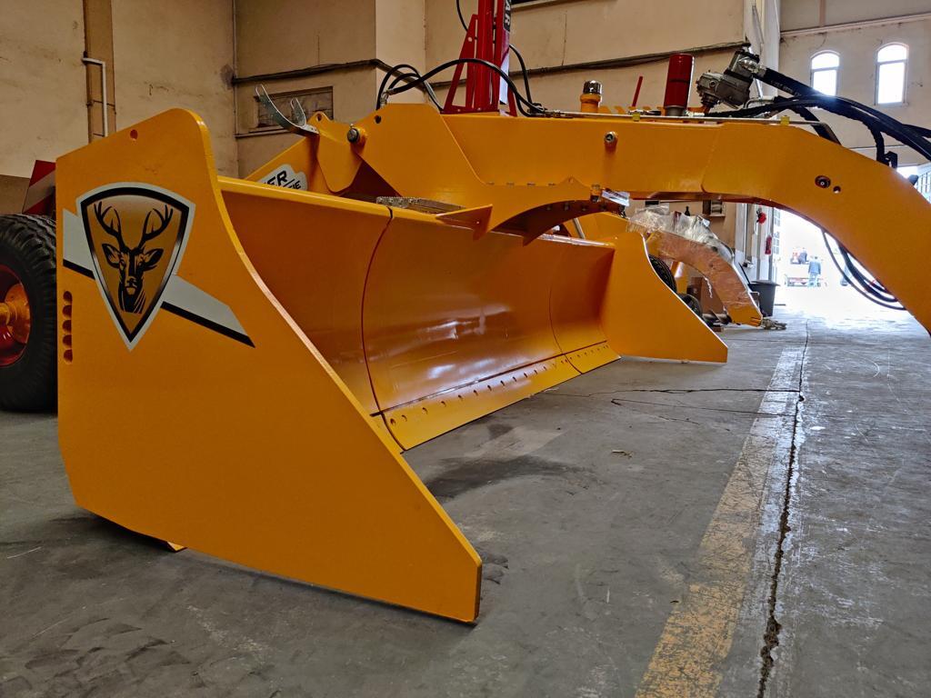 Novatar Laser Controlled Land Leveler - Soil tillage equipment: picture 3 Novatar Laser Controlled Land Leveler - Soil tillage equipment: picture 3