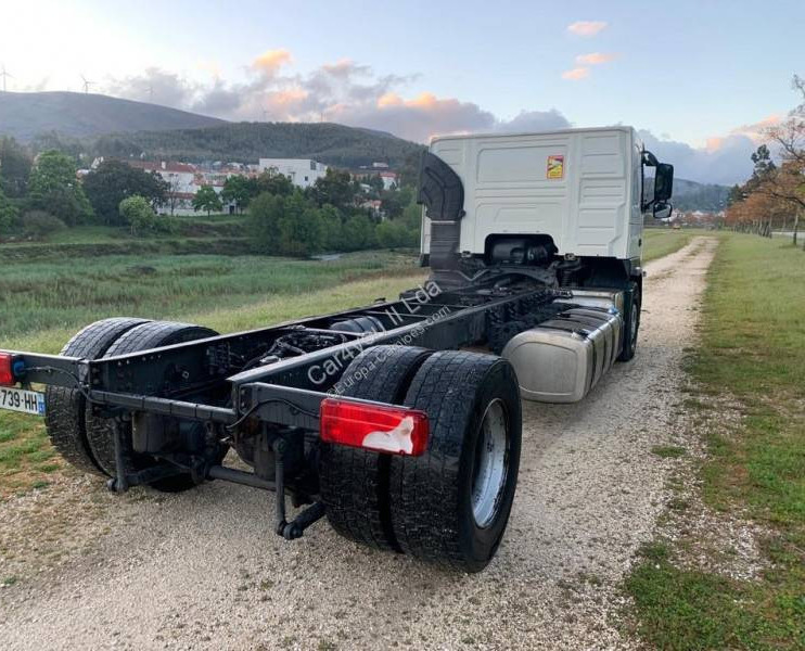 Volvo FM 460 - Cab chassis truck: picture 4 Volvo FM 460 - Cab chassis truck: picture 4