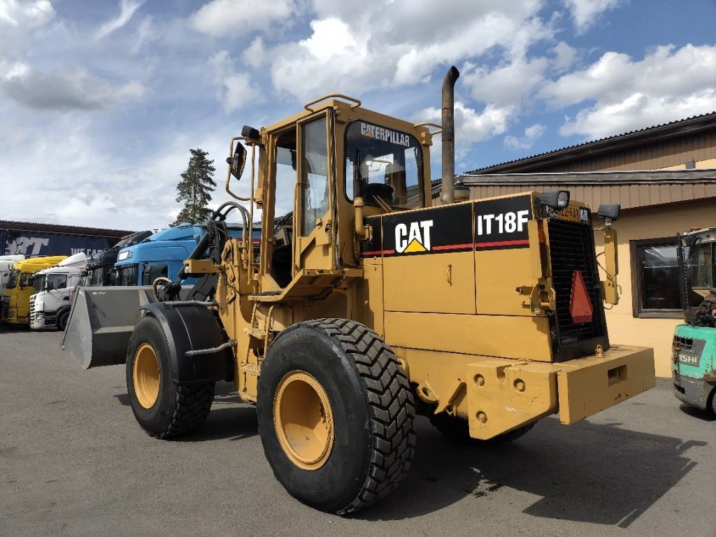 CAT IT18 F Hieno kone, pikakiinike,lisähydr. - Wheel loader: picture 1 CAT IT18 F Hieno kone, pikakiinike,lisähydr. - Wheel loader: picture 1