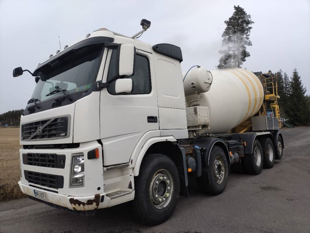 Volvo FM13 10*4 betoniauto,ränni - Concrete mixer truck: picture 1 Volvo FM13 10*4 betoniauto,ränni - Concrete mixer truck: picture 1