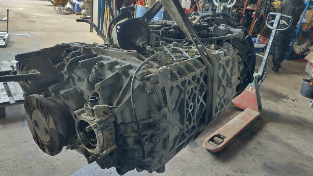 ZF 16s221 vaihteisto - Gearbox for Truck: picture 1 ZF 16s221 vaihteisto - Gearbox for Truck: picture 1
