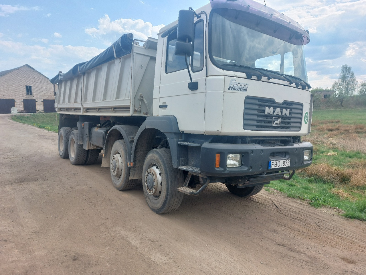 MAN 35.414 8X6 - Tipper: picture 1 MAN 35.414 8X6 - Tipper: picture 1
