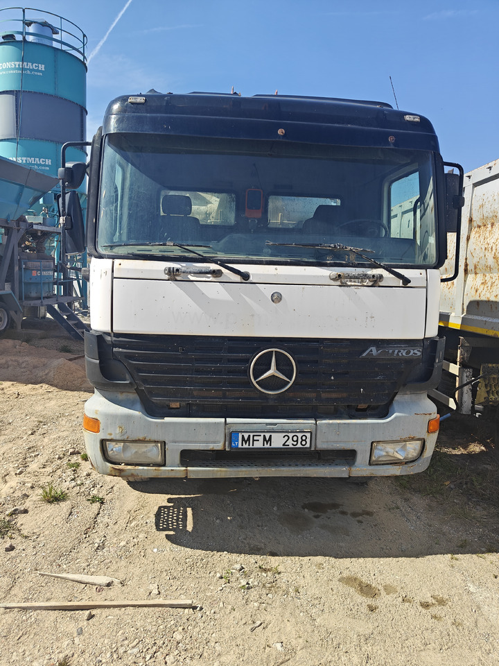 Mercedes Benz Actros - Cement mixer: picture 2 Mercedes Benz Actros - Cement mixer: picture 2