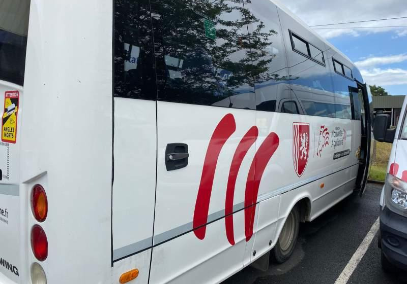 Irisbus WING / 34 MIEJSCA/ KLIMA DLA KIEROWCY/ 3 SZTUKI - Minibus, People carrier: picture 3 Irisbus WING / 34 MIEJSCA/ KLIMA DLA KIEROWCY/ 3 SZTUKI - Minibus, People carrier: picture 3