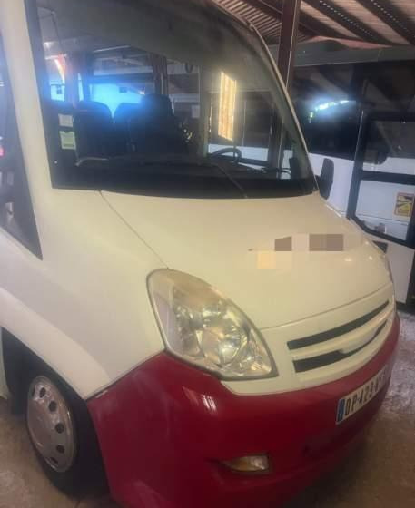 Iveco PRODIG 33 / SPROWADZONE Z KORSYKI - Minibus, People carrier: picture 2 Iveco PRODIG 33 / SPROWADZONE Z KORSYKI - Minibus, People carrier: picture 2