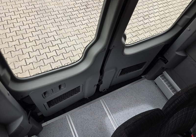 Minibus, People carrier Mercedes-Benz SPRINTER TRANSFER 35 / SPROWADZONY/ 6 800 KM: picture 28 Minibus, People carrier Mercedes-Benz SPRINTER TRANSFER 35 / SPROWADZONY/ 6 800 KM: picture 28