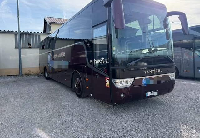 VanHool ALICRON TX16 / SPROWADZONY / 59 MIEJSC/ WC - Coach: picture 2 VanHool ALICRON TX16 / SPROWADZONY / 59 MIEJSC/ WC - Coach: picture 2
