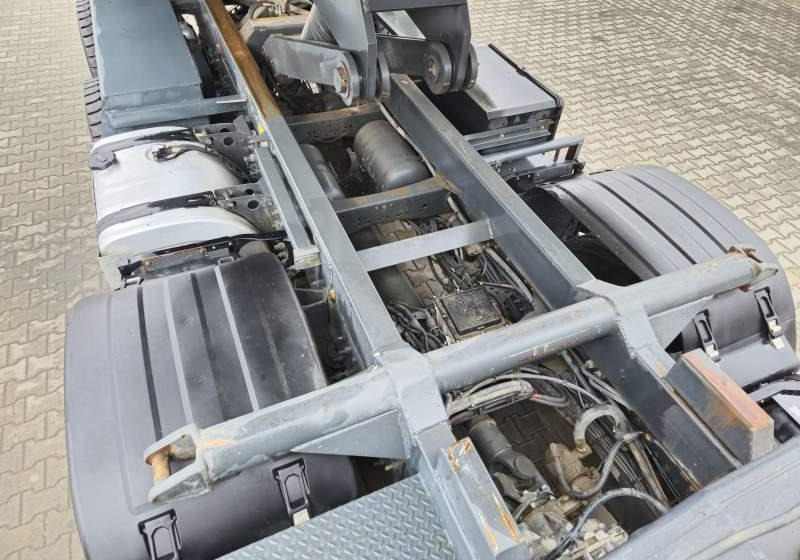 Leasing of  Volvo FM 400 / 2 STRONNA WYWROTKA / 278 000 KM Volvo FM 400 / 2 STRONNA WYWROTKA / 278 000 KM: picture 13