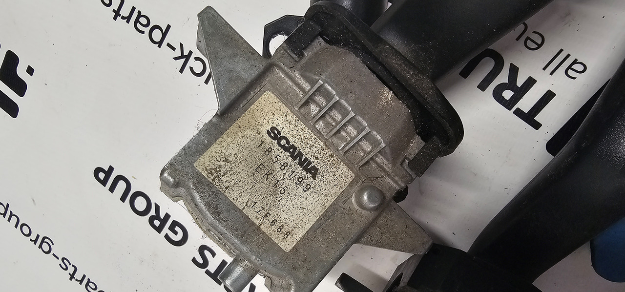 Scania SCANIA T, P, G, R, L, S series, EURO6 emission CAB inside small electronic, switches, control units, wiper arm, steering wheel control, light control unit, voltage converter 1729858, 0458341, AC931199 - ECU: picture 5 Scania SCANIA T, P, G, R, L, S series, EURO6 emission CAB inside small electronic, switches, control units, wiper arm, steering wheel control, light control unit, voltage converter 1729858, 0458341, AC931199 - ECU: picture 5