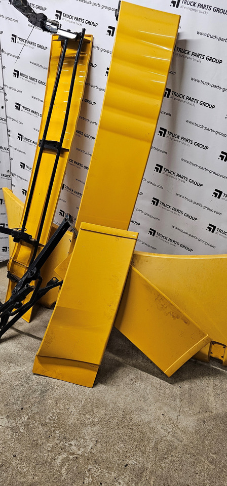 MAN MAN TGX, TGA EURO 6 spoilers roof spoiler air deflector kit 81629105317, 81629100269, 81629105319, 81629105320, 81629100301, 81629100268, 81629100145, 81629100205, 81629100144, 81629100204, 8162910525 - Spare parts for Truck: picture 3 MAN MAN TGX, TGA EURO 6 spoilers roof spoiler air deflector kit 81629105317, 81629100269, 81629105319, 81629105320, 81629100301, 81629100268, 81629100145, 81629100205, 81629100144, 81629100204, 8162910525 - Spare parts for Truck: picture 3