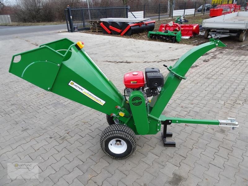 Agri Farm WOD7 15PS Benzin Motor Holzhäcksler Häcksler Schredder Gartenhäcksler Hacker NEU - Wood chipper: picture 4 Agri Farm WOD7 15PS Benzin Motor Holzhäcksler Häcksler Schredder Gartenhäcksler Hacker NEU - Wood chipper: picture 4