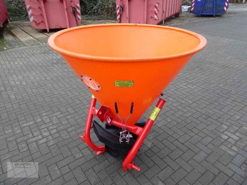 Dexwal Salzstreuer Düngerstreuer Streuer Trichterstreuer 400 Liter - Sand/ Salt spreader: picture 3 Dexwal Salzstreuer Düngerstreuer Streuer Trichterstreuer 400 Liter - Sand/ Salt spreader: picture 3