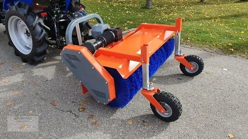 Geo Kehrmaschine Geo SWT220 220cm Kehrbesen Traktor Zapfwelle NEU - Broom: picture 1 Geo Kehrmaschine Geo SWT220 220cm Kehrbesen Traktor Zapfwelle NEU - Broom: picture 1