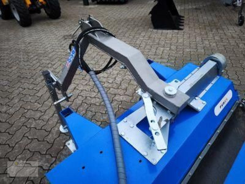 Vemac Kehrmaschine FM160 160cm Kehrbesen Bürste Traktor Zapfwelle NEU - Broom: picture 5 Vemac Kehrmaschine FM160 160cm Kehrbesen Bürste Traktor Zapfwelle NEU - Broom: picture 5