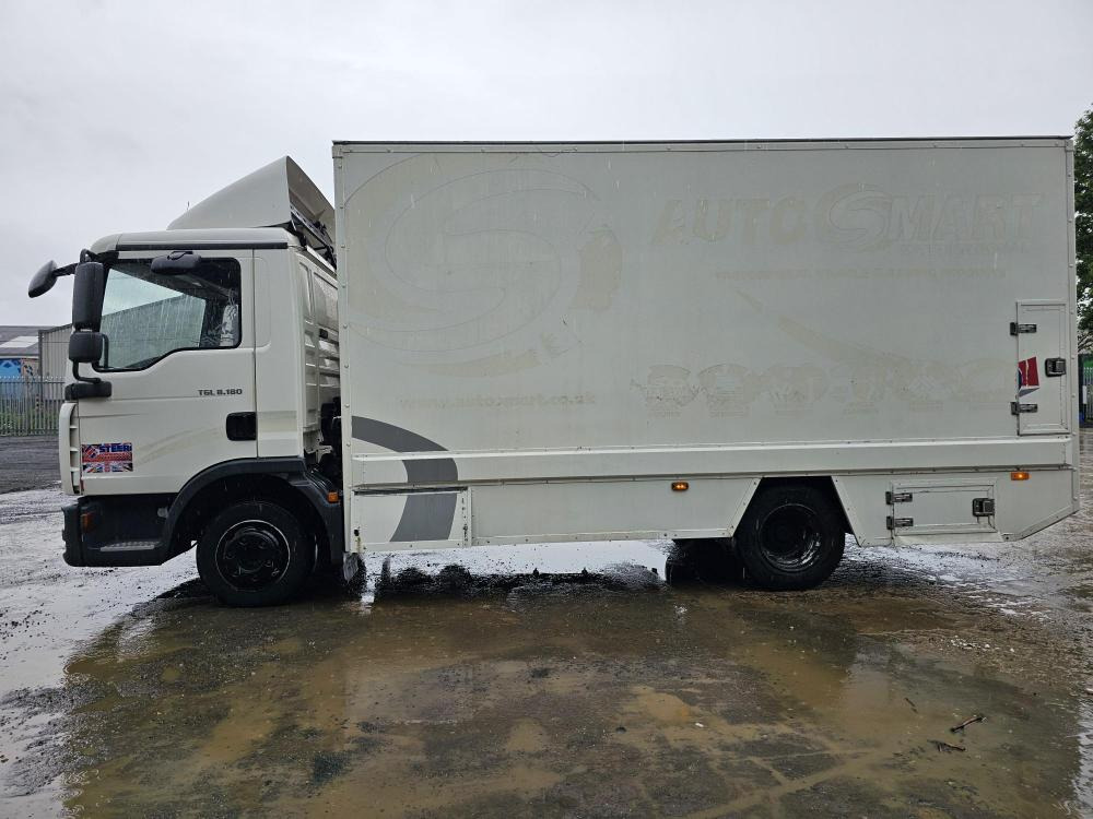 Man tgl Tgl8180 - Box truck: picture 2 Man tgl Tgl8180 - Box truck: picture 2