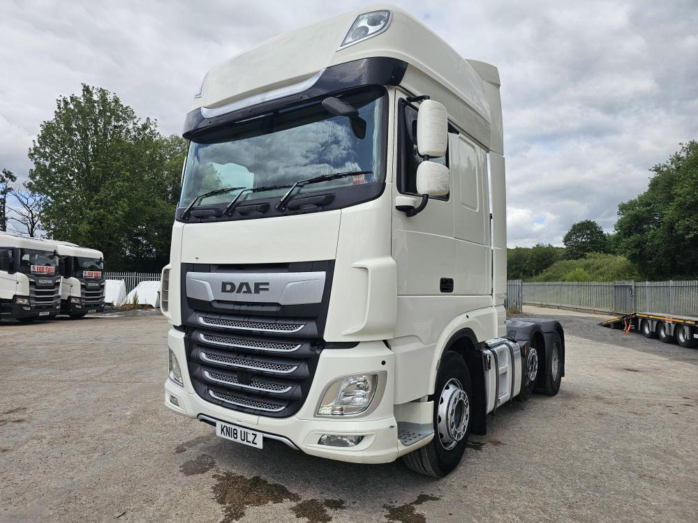 Daf 530 Xf530 - Tractor unit: picture 1 Daf 530 Xf530 - Tractor unit: picture 1