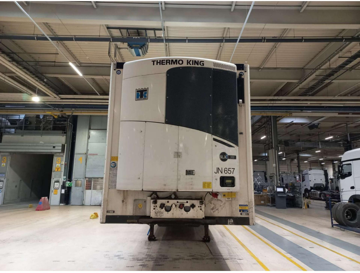 2018 Krone Double Deck Cool Liner FP 60 ThermoKing SLXi 300 Lifting Axle - Refrigerated semi-trailer: picture 4 2018 Krone Double Deck Cool Liner FP 60 ThermoKing SLXi 300 Lifting Axle - Refrigerated semi-trailer: picture 4