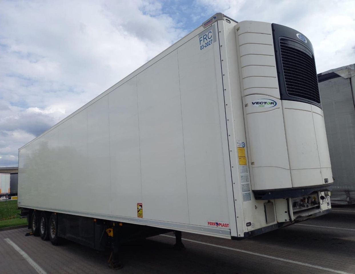 2021 Schmitz Cargobull SKO FP 60 Carrier Vector 1550 - Refrigerated semi-trailer: picture 4 2021 Schmitz Cargobull SKO FP 60 Carrier Vector 1550 - Refrigerated semi-trailer: picture 4