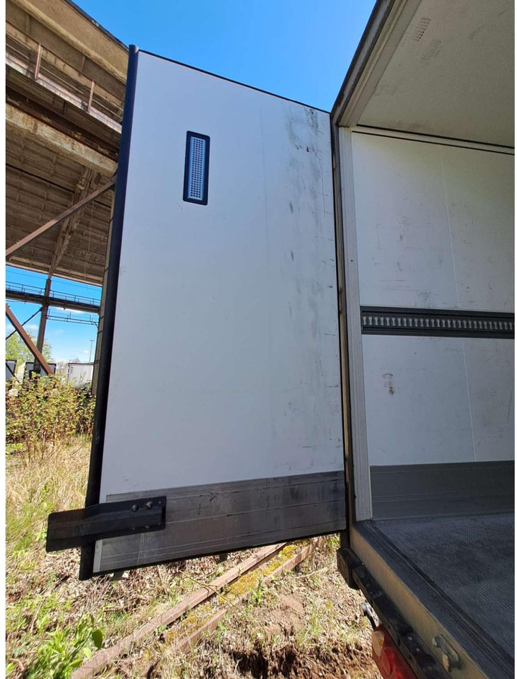 2022 Schmitz Cargobull SKO FP 45 Carrier Vector 1550 - Refrigerated semi-trailer: picture 3 2022 Schmitz Cargobull SKO FP 45 Carrier Vector 1550 - Refrigerated semi-trailer: picture 3