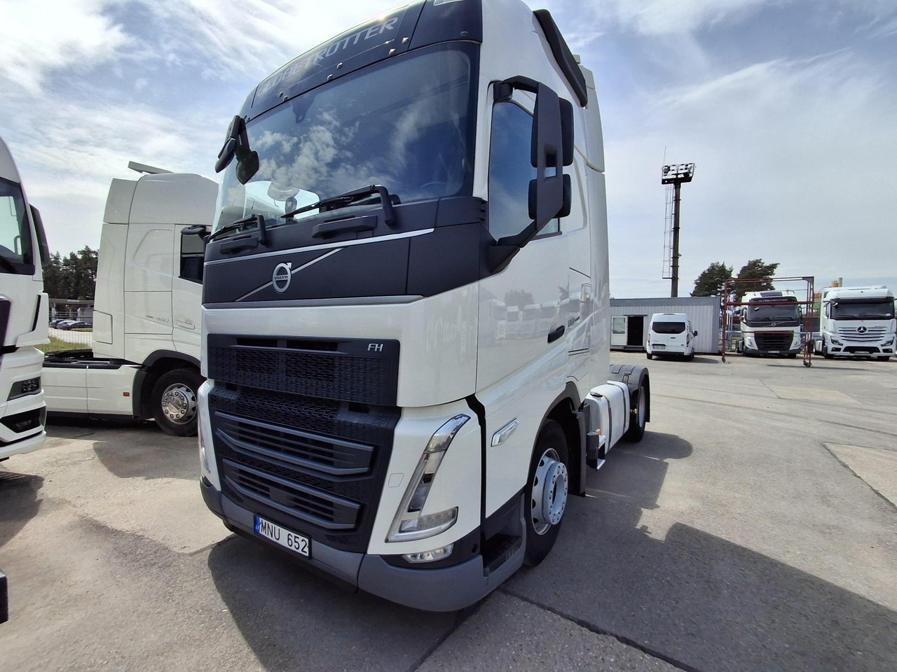 2023 Volvo FH 500 Globetrotter XL - Tractor unit: picture 1 2023 Volvo FH 500 Globetrotter XL - Tractor unit: picture 1