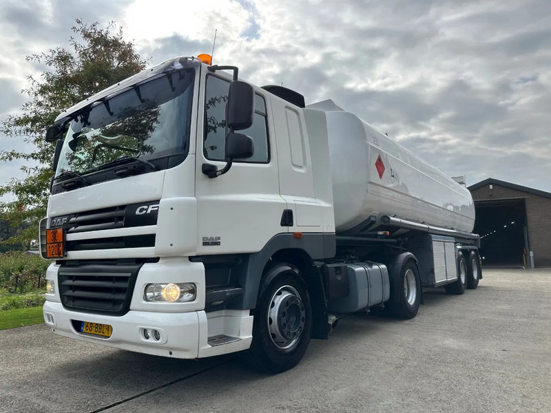 DAF CF 85.360 / NL TRUCK COMBI WITH NL TRAILER DIJSEL / 5 COMP. 37,2 m3 / EURO 5 - Tanker truck: picture 1 DAF CF 85.360 / NL TRUCK COMBI WITH NL TRAILER DIJSEL / 5 COMP. 37,2 m3 / EURO 5 - Tanker truck: picture 1