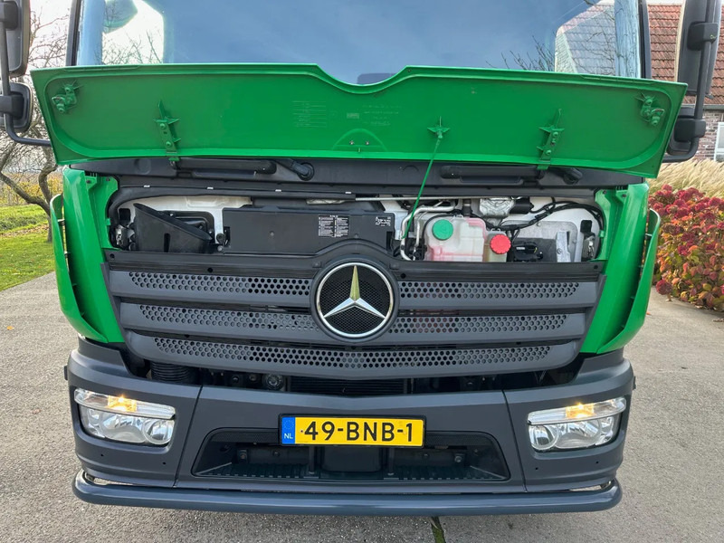 Mercedes-Benz Atego 1018 / NL TRUCK / AIRCO / BOX+LIFT+SIDE DOOR / AUTOMATIC - Box truck: picture 3 Mercedes-Benz Atego 1018 / NL TRUCK / AIRCO / BOX+LIFT+SIDE DOOR / AUTOMATIC - Box truck: picture 3