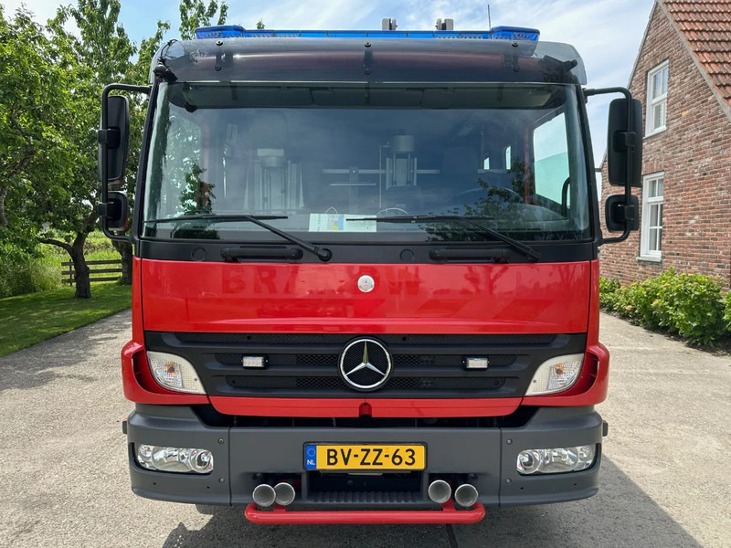 Mercedes-Benz Atego 1426 / FIRETRUCK / FULL EQUIPMENT / LOW KM / GODIVA PUMP 254h / TOPCONDITION!! - Fire engine: picture 3 Mercedes-Benz Atego 1426 / FIRETRUCK / FULL EQUIPMENT / LOW KM / GODIVA PUMP 254h / TOPCONDITION!! - Fire engine: picture 3