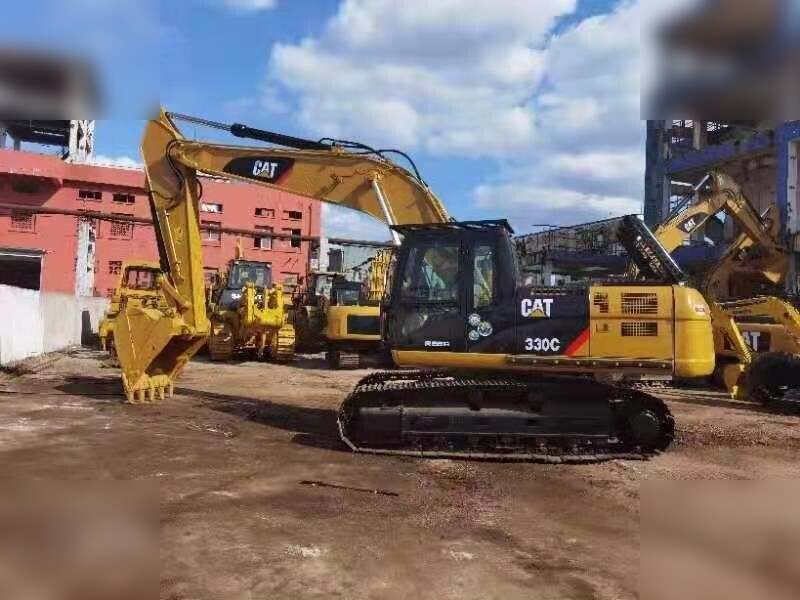 CATERPILLAR 330C - Crawler excavator: picture 1 CATERPILLAR 330C - Crawler excavator: picture 1